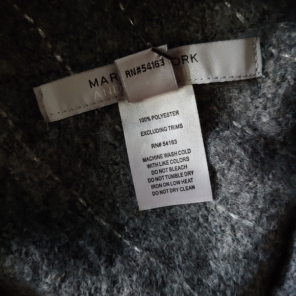 Andrew Marc Grey Fringe Poncho One Size - Picture 11 of 11